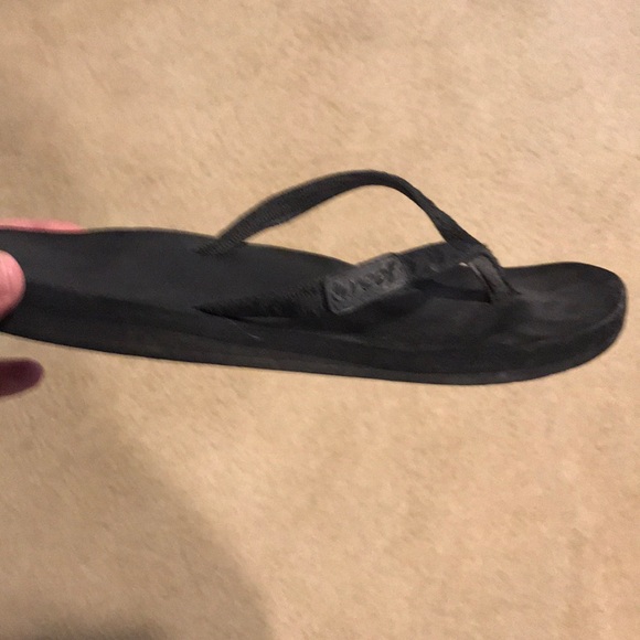Reef Sandals - Picture 2 of 2